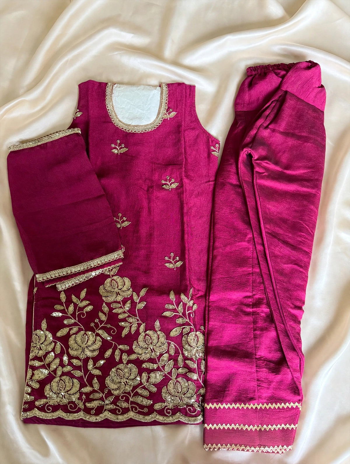 Shalwar suit